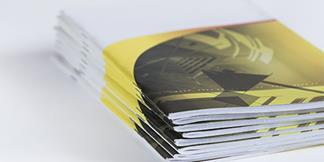 Cópias de segurança e impressão excedente e serviços de correspondência