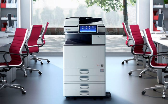 Impressora MFP a cores SRA3 MP C3004 exSP, um dos equipamentos Ricoh de IP